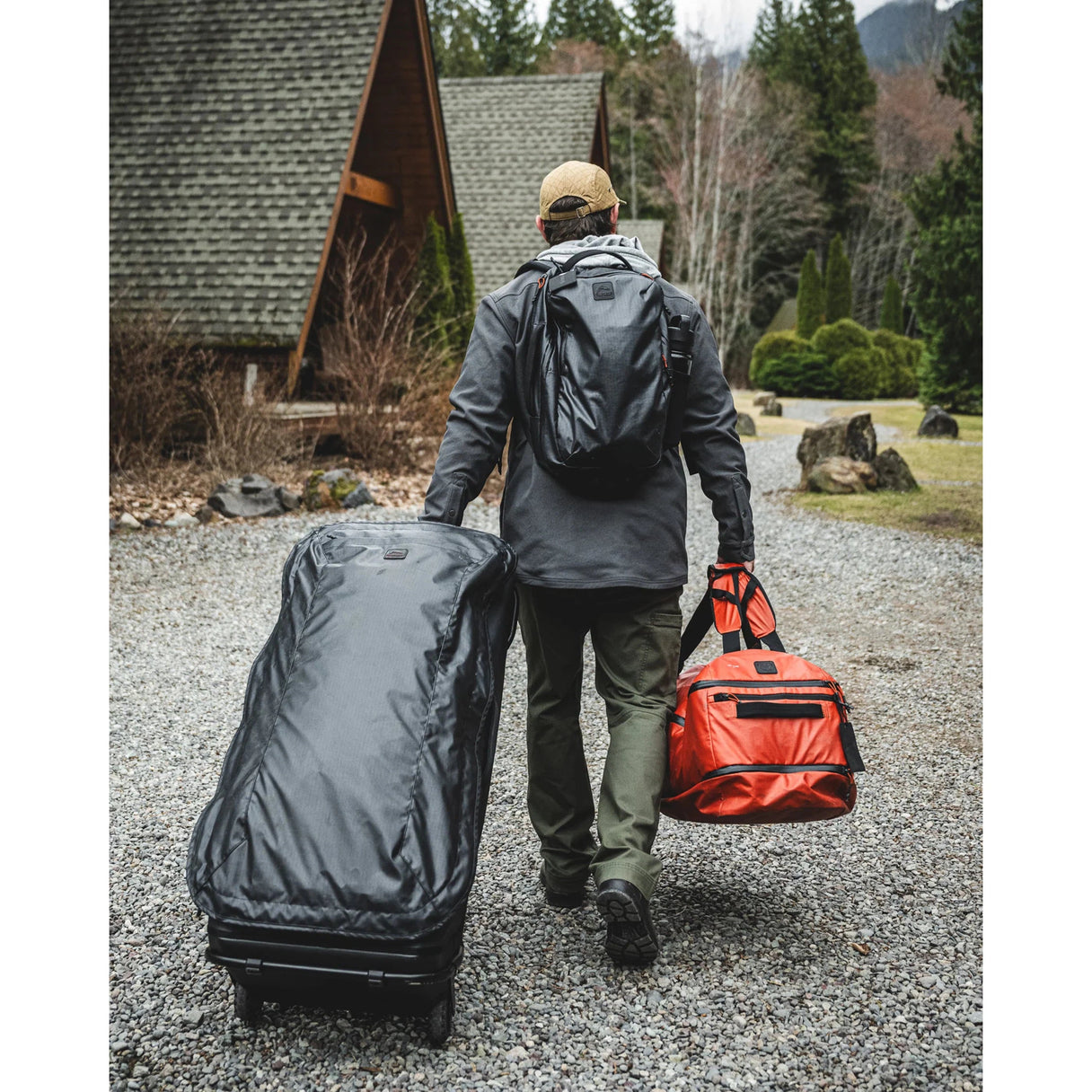 Simms Tailwind 100L Roller